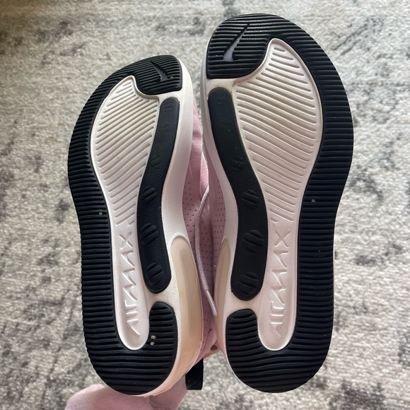 Nike Air Max Dia Plum Chalk Women's Size 7 - Picture 4 of 5